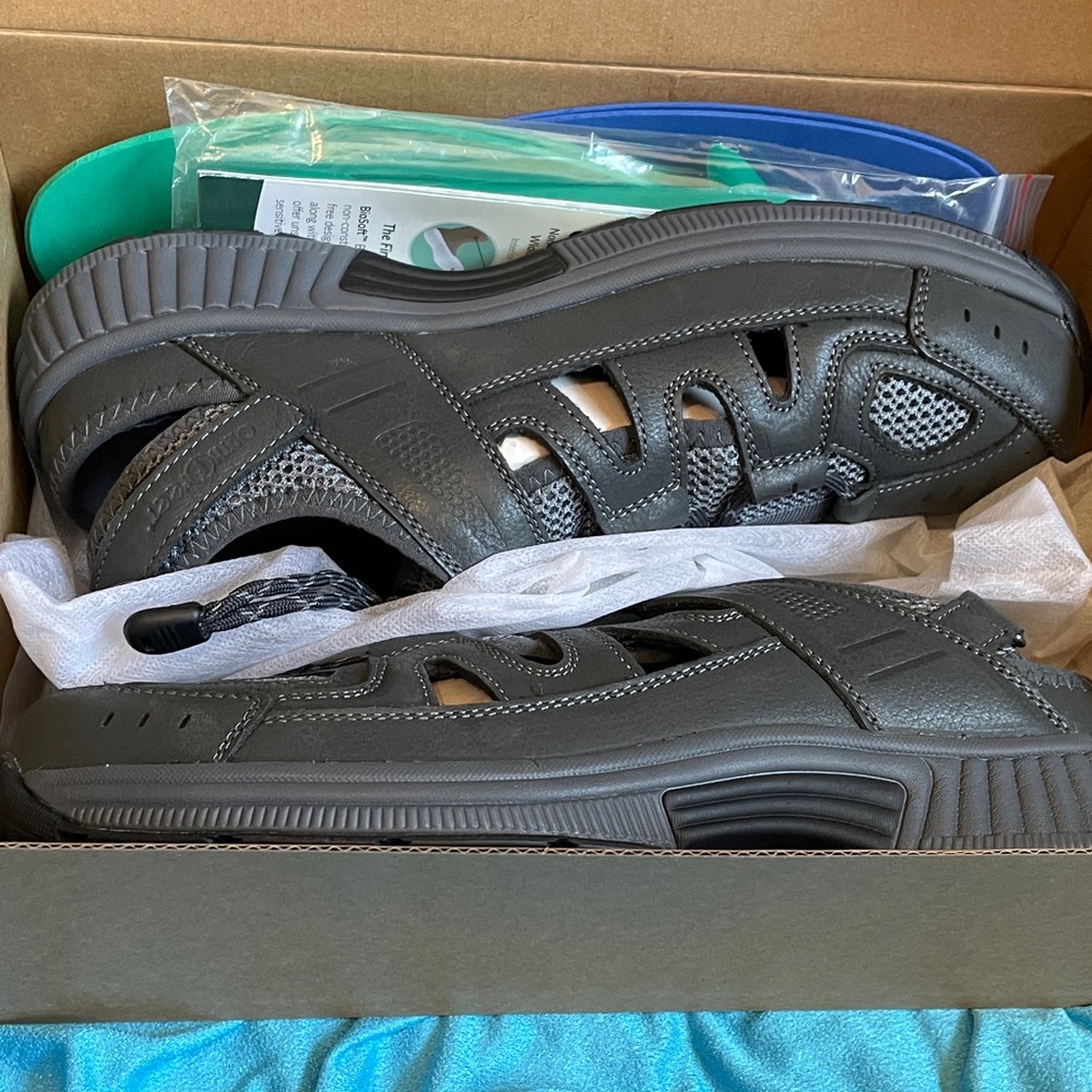 Men's Gray Sandals